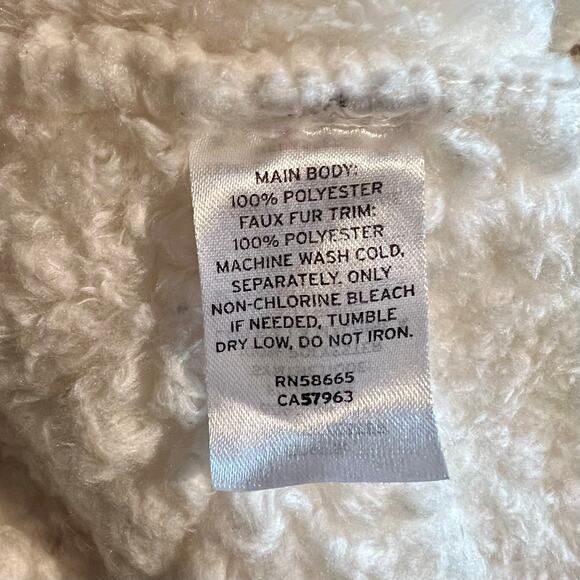 Nordstrom Fuzzy Fleece Robe - Picture 8 of 8